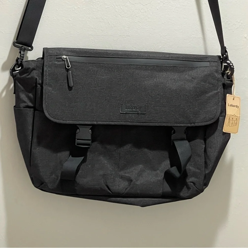 LUBARDY Black Waterproof Laptop Briefcase Satchel Shoulder Travel 15” X 13”
